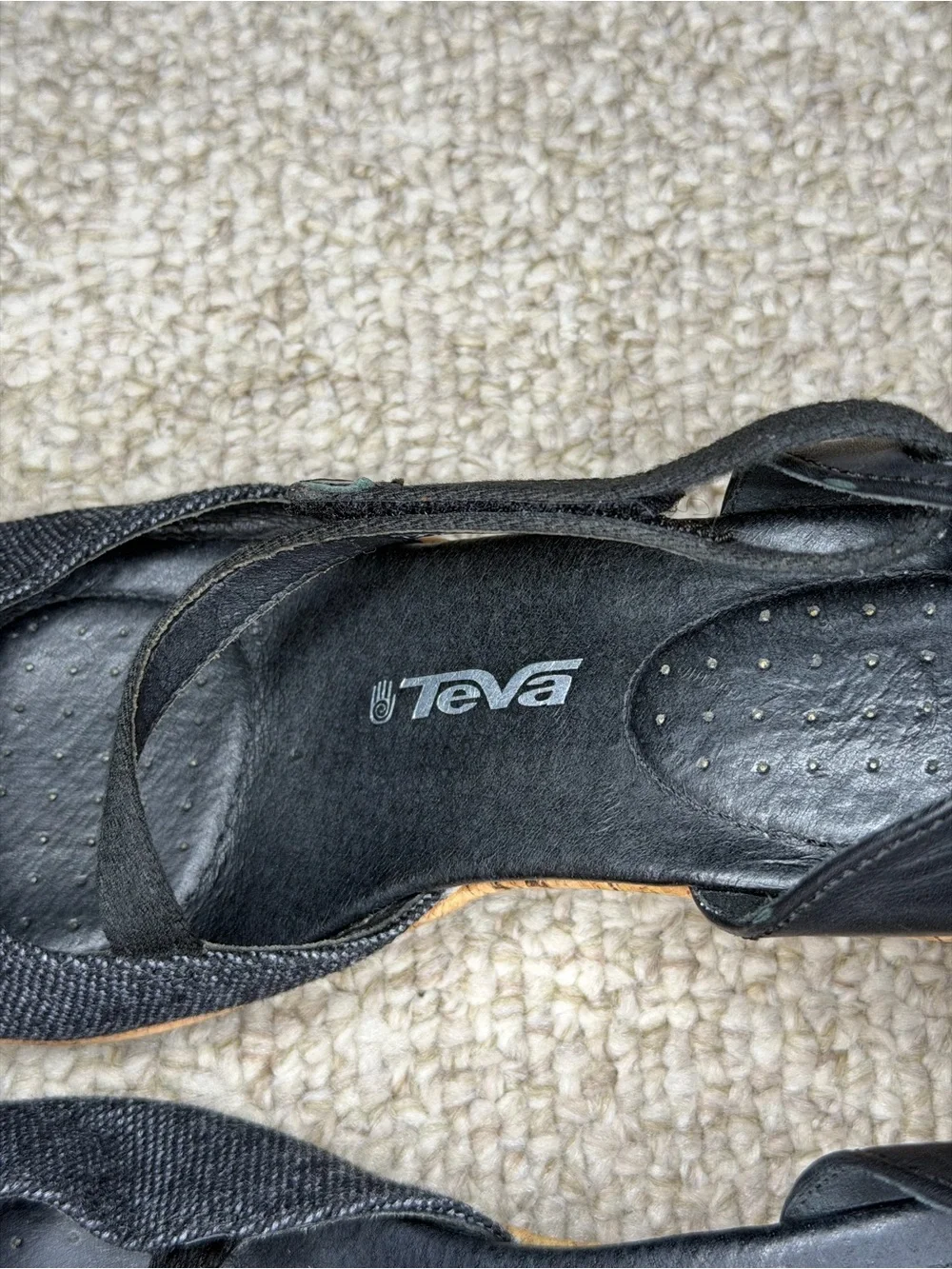 NWOT Teva Riviera Mary Jane’s